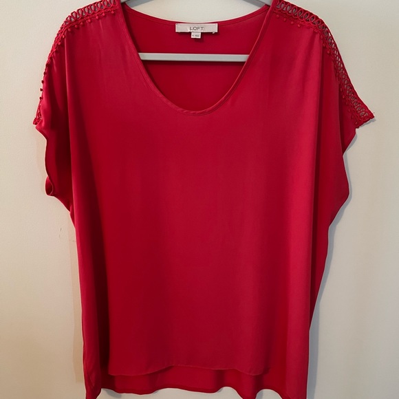 LOFT Tops - LOFT Size XL Red Blouse